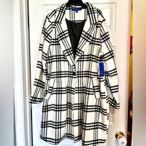NWT APT9 Coat Ivory/Black Plaid